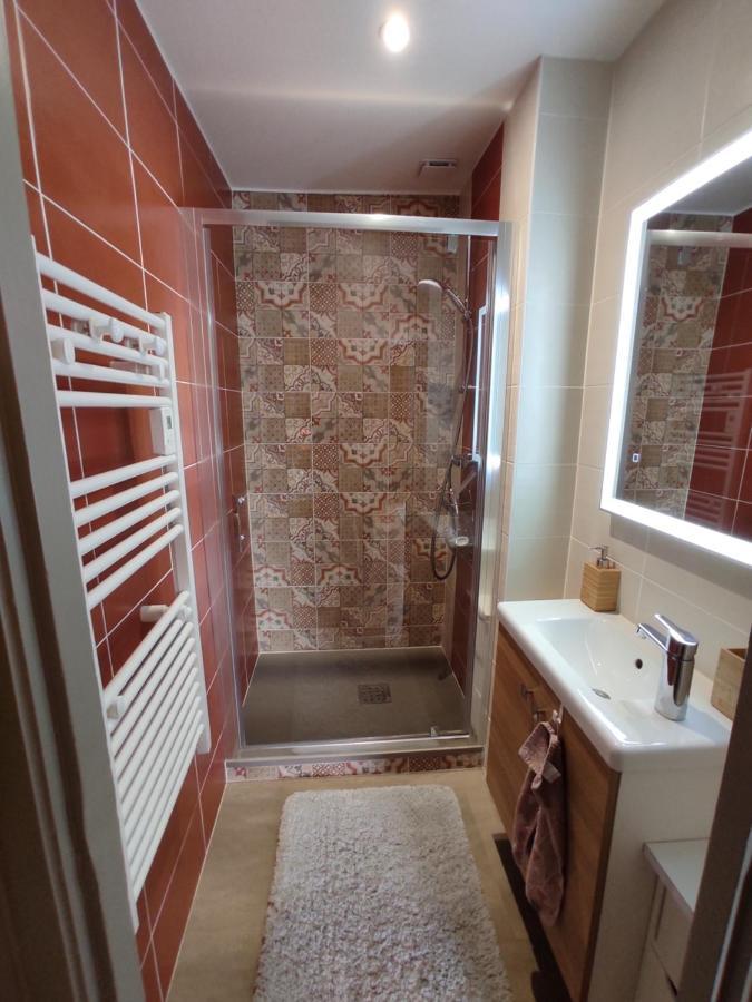 Aux Trois Palmiers Bed and Breakfast Σαιν-Μπριέκ Εξωτερικό φωτογραφία