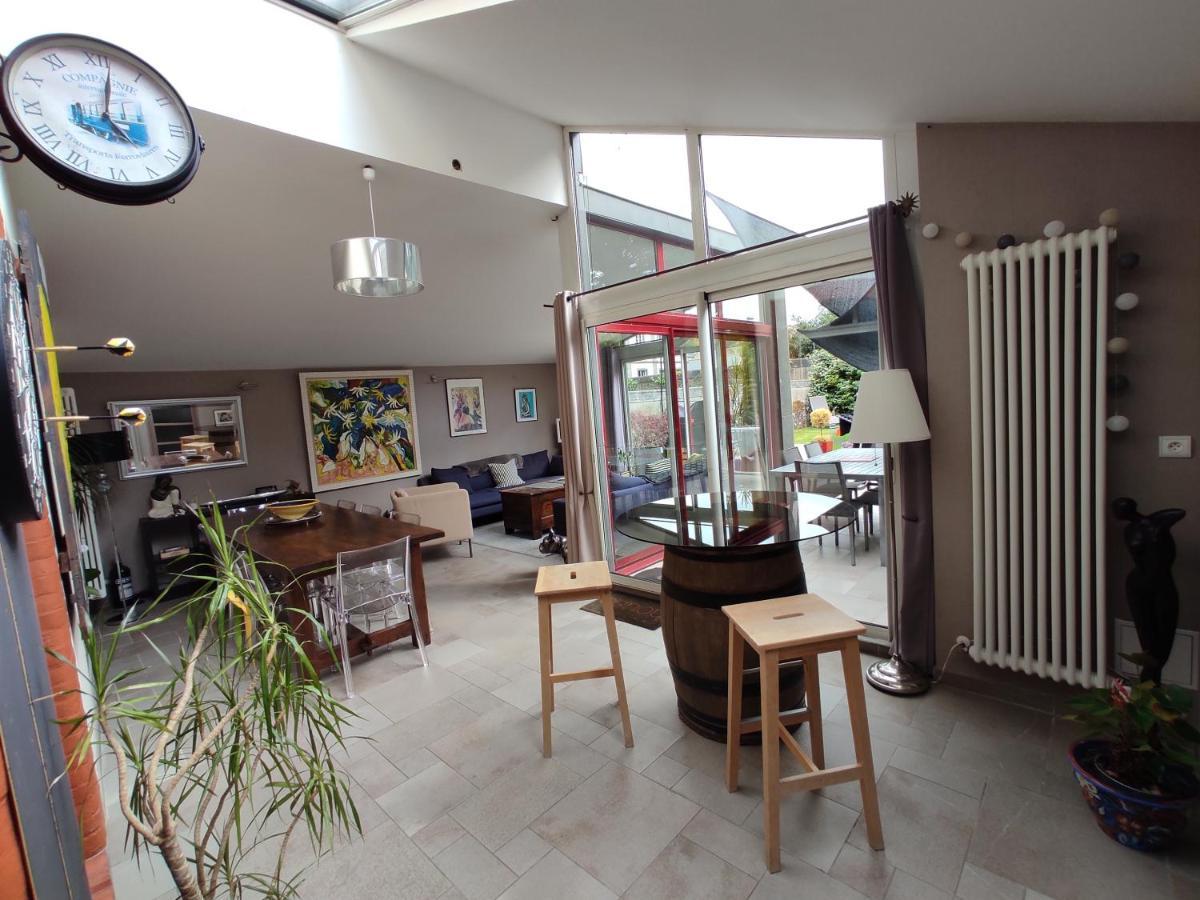 Aux Trois Palmiers Bed and Breakfast Σαιν-Μπριέκ Εξωτερικό φωτογραφία